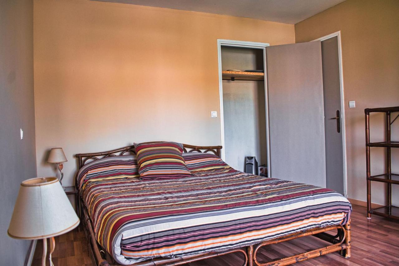 Agréable maison avec piscine Carcassonne Extérieur photo