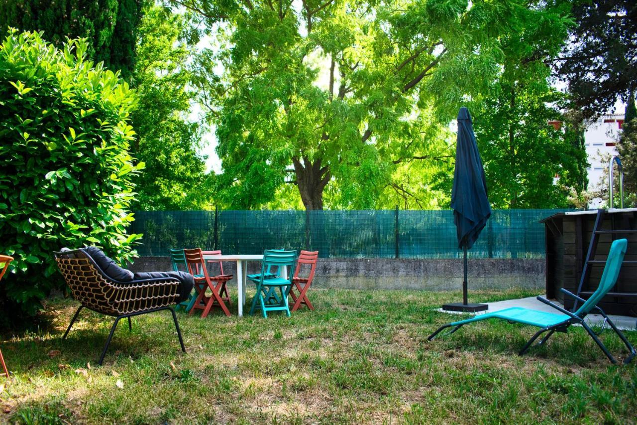 Agréable maison avec piscine Carcassonne Extérieur photo