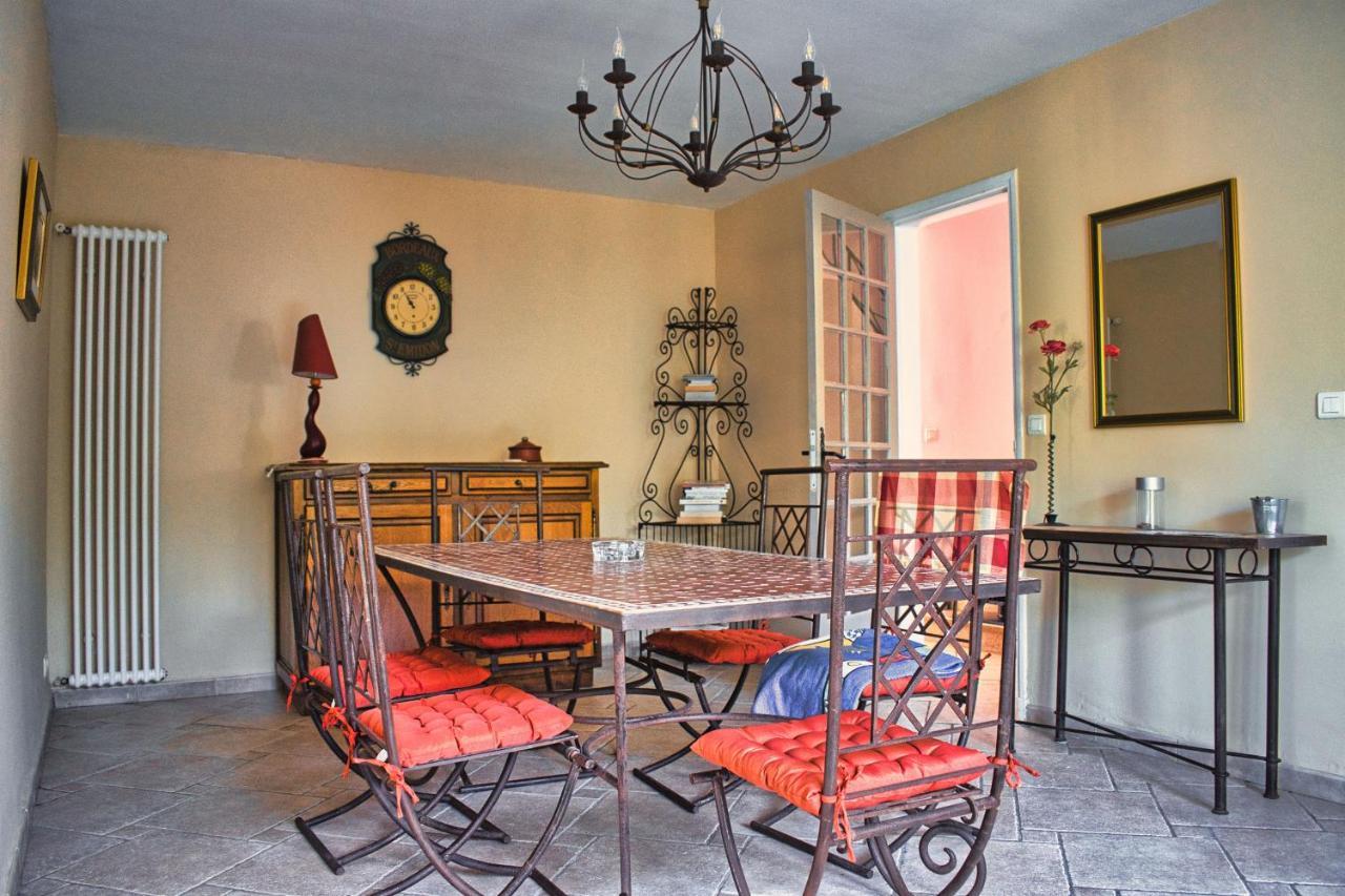 Agréable maison avec piscine Carcassonne Extérieur photo