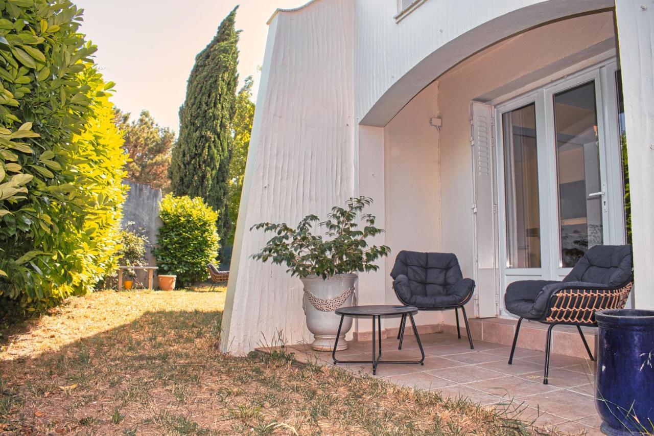 Agréable maison avec piscine Carcassonne Extérieur photo